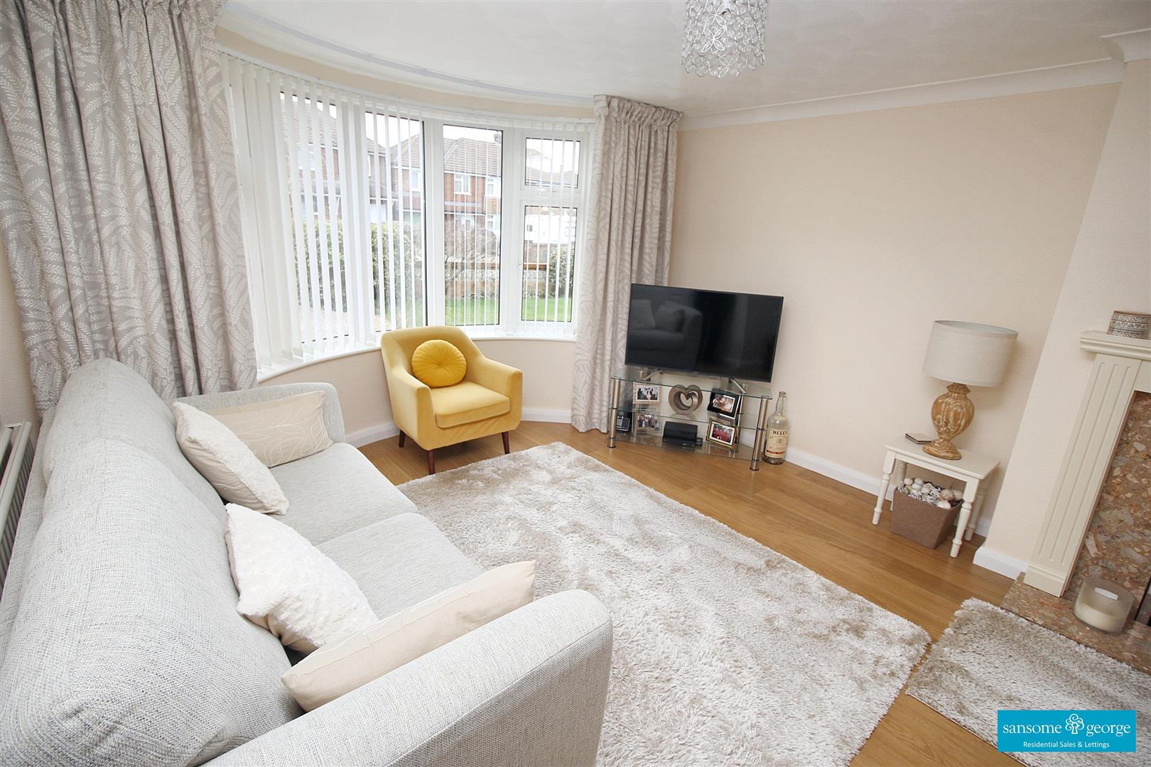 Compton Avenue, Tilehurst
